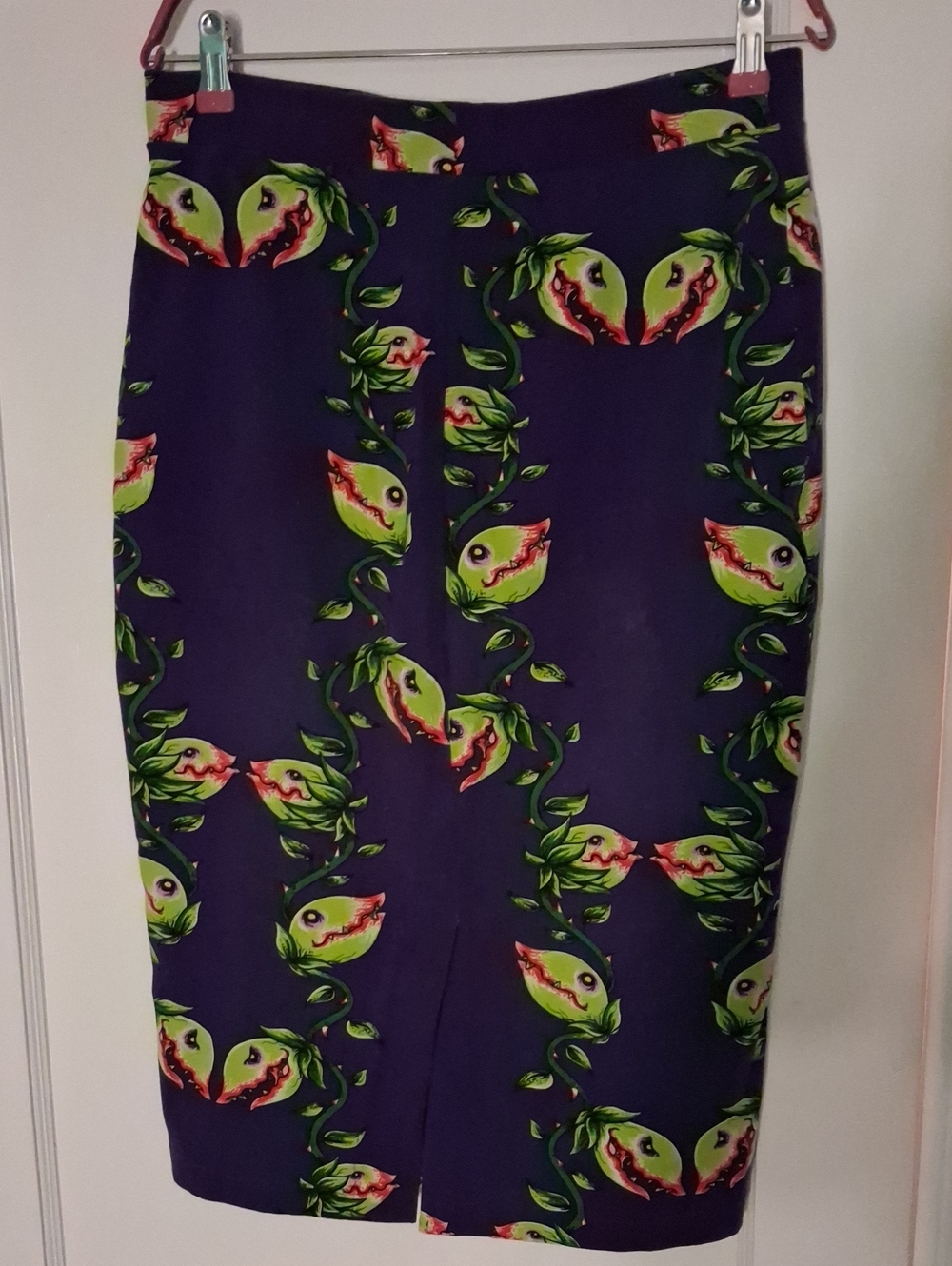Rare Venus Flytrap Skirt - Picture 3 of 5